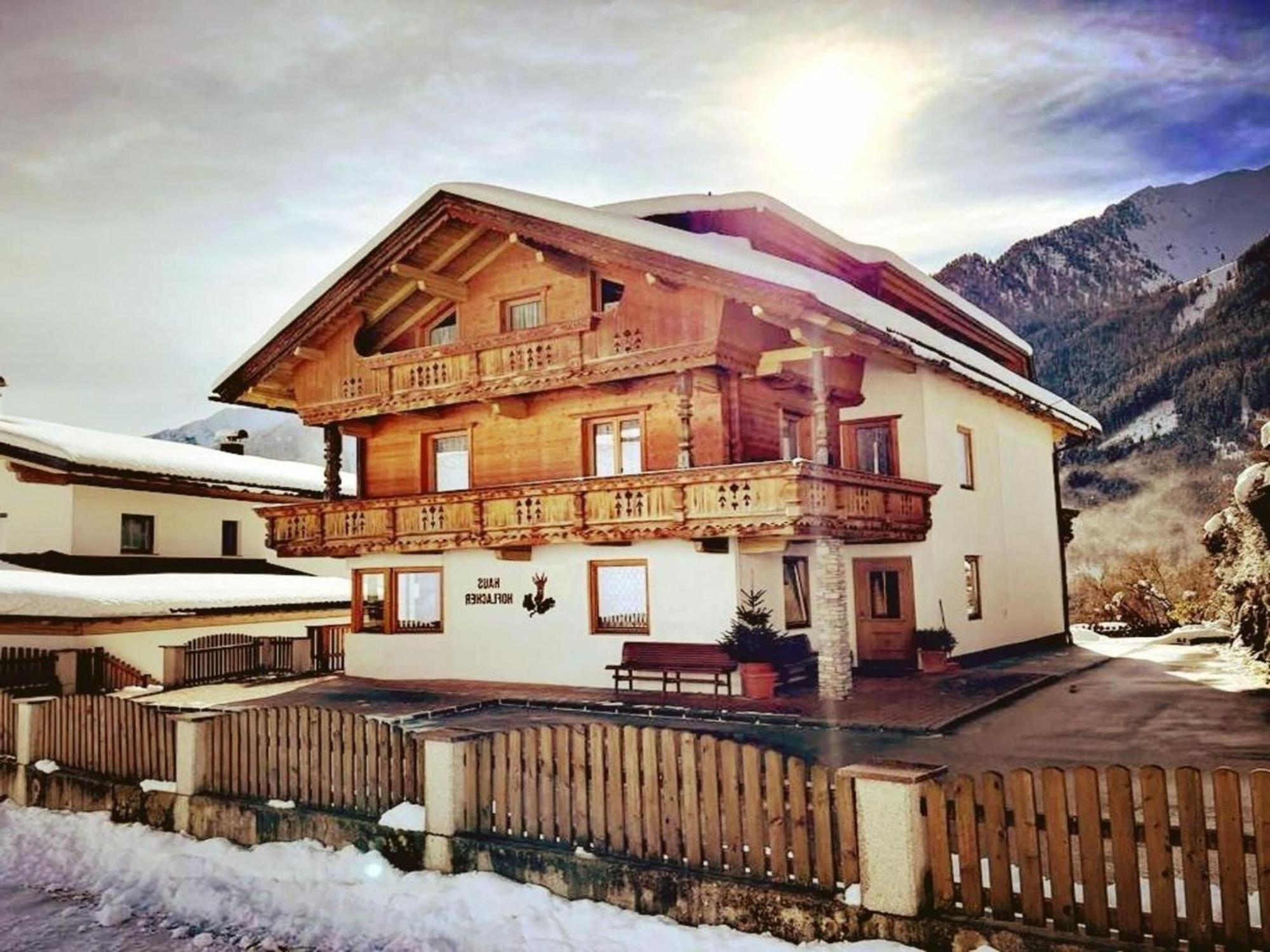 Apartment In Mayrhofen In The Mountains Exterior photo